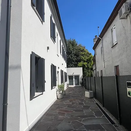 House Of Flowers Spinea Exterior foto
